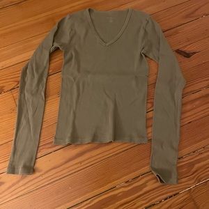 dark brown/green long sleeve (noncropped)